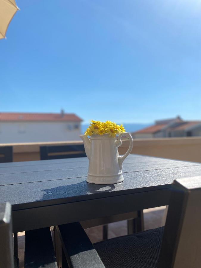 Apartament Beachfront Vir